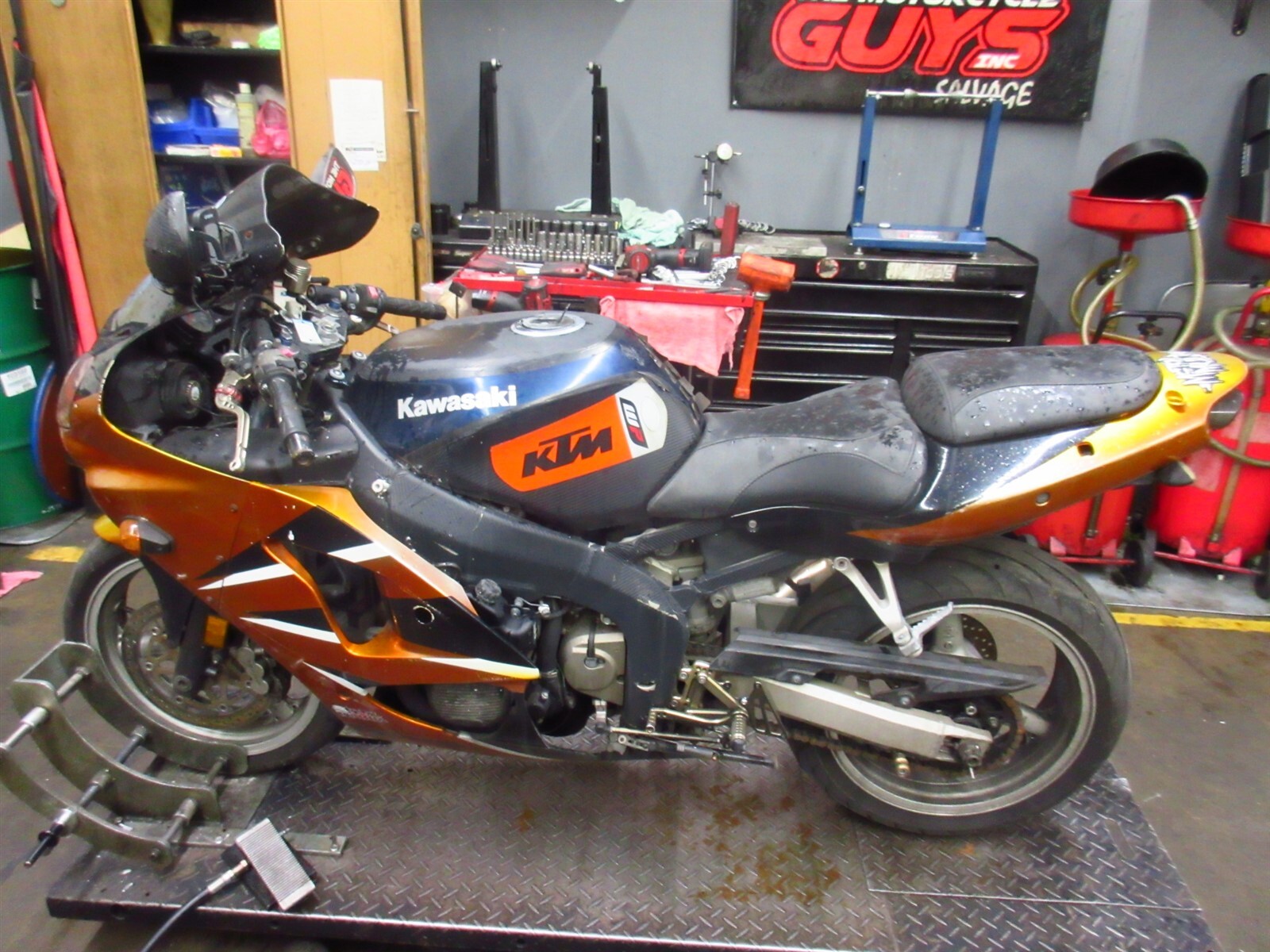 Picture 6 of 6