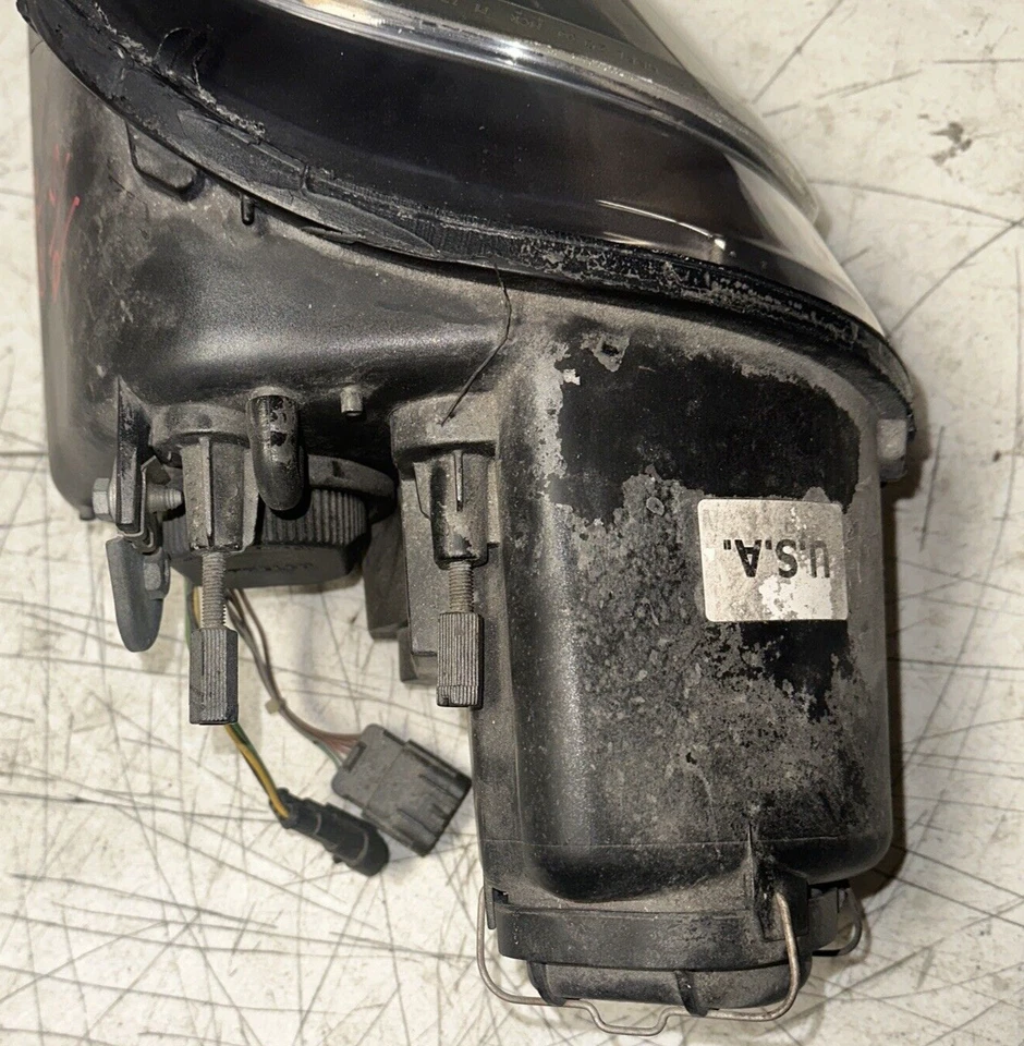 02-07 Maserati Coupe 4200 M138 Spyder Right Passenger Headlight Lamp Xenon OEM - Image 3 of 4