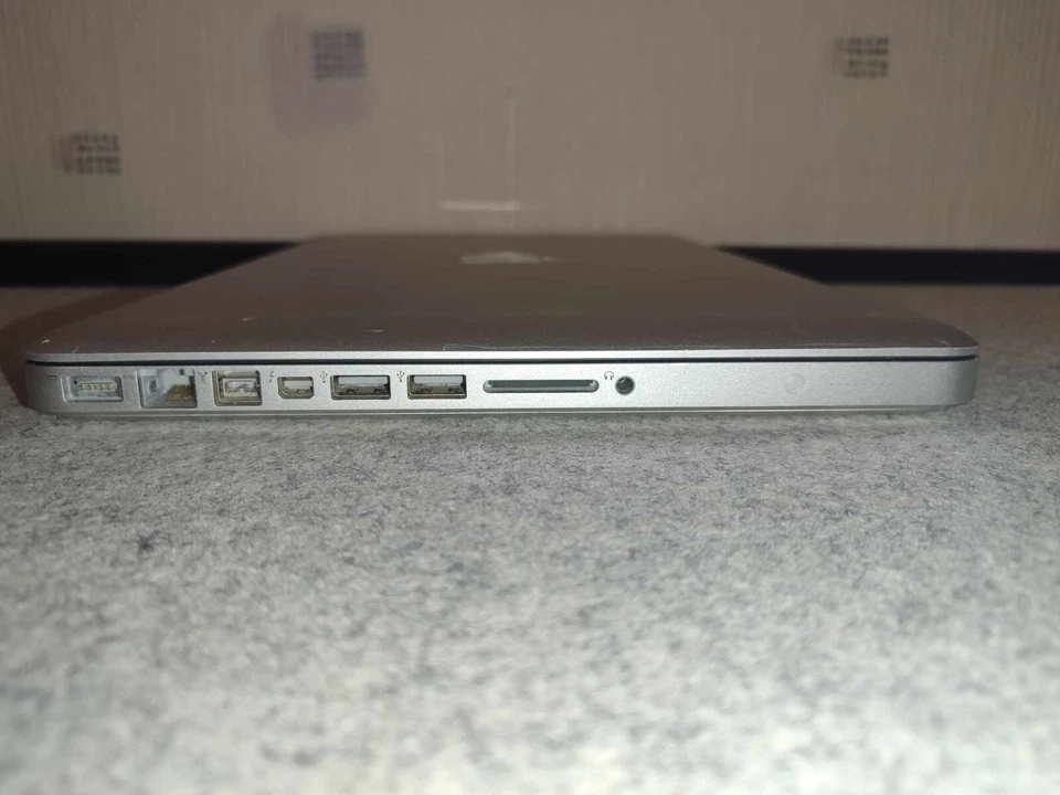Apple MacBook Pro 13" 2011 · i5 · 4GB · 128GB, photo 4 sur 5