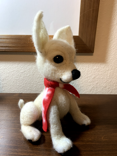 HANDCRAFTED FELT STUFFED CHIHUAHUA ANIMAL - Picture 9 of 10