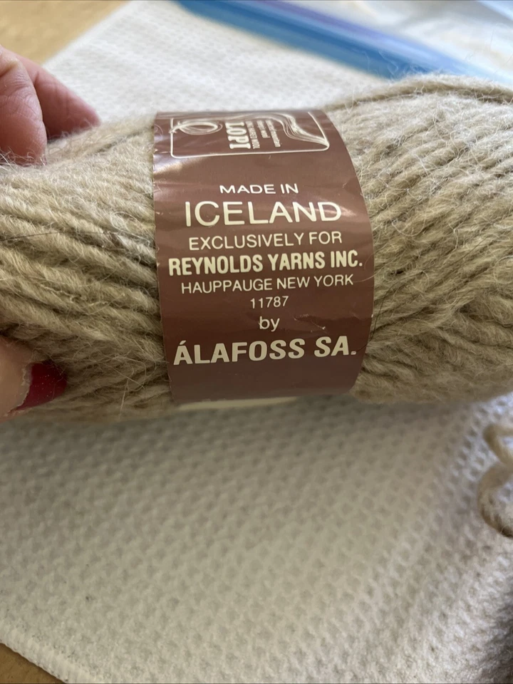 Reynolds Lopi 3 madejas 2 1/2 madejas 3 bolas   Foto 3 de 4