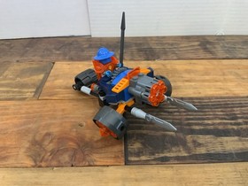 LEGO NEXO KNIGHTS: Twinfector 72002 & 72001 Lance&rsquo;s Hover Jouster & BONUS 70347