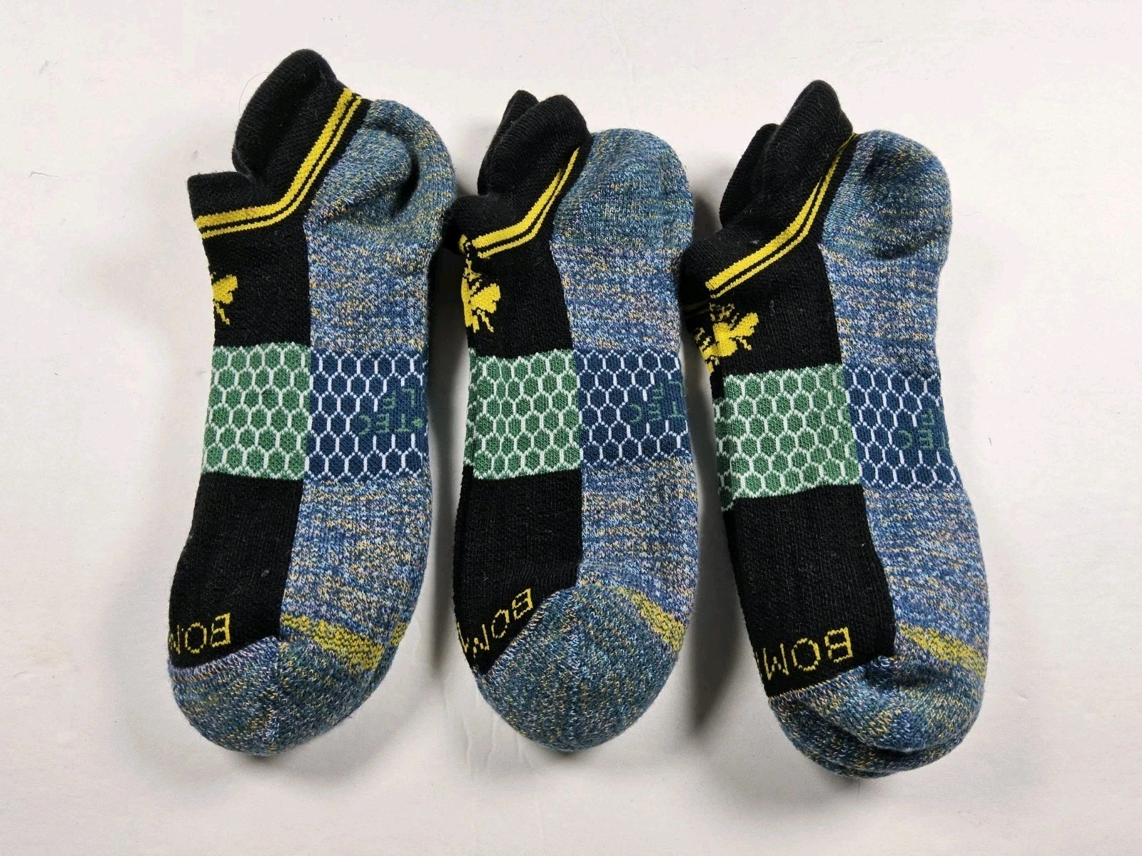 Bombas Hex-Tec Golf Style Athletic Ankle Socks Lot Of 3 Pairs Size M
