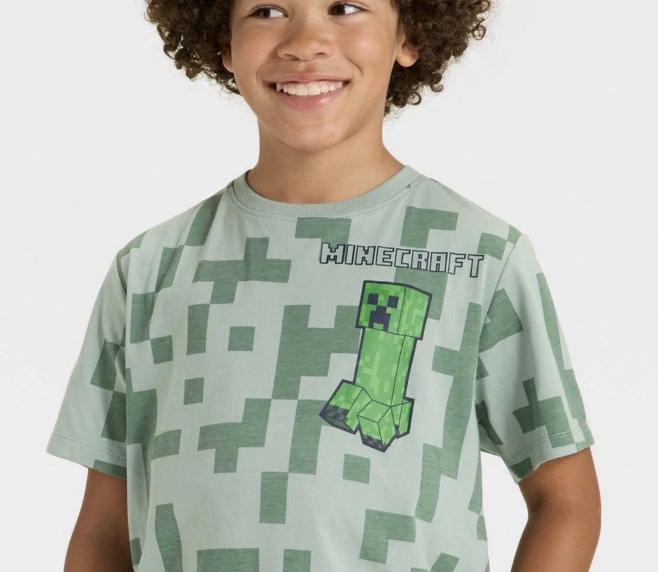Minecraft: Boys Graphic T-Shirt Sz s Creeper And Dog - Image 2 of 4