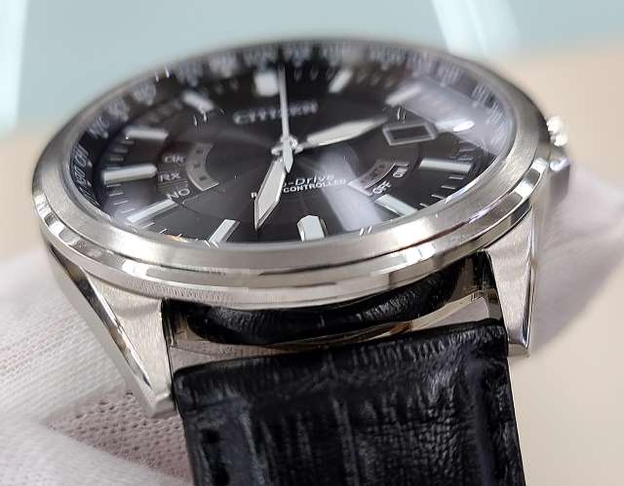 Citizen Cb0011-18E Collection Photovoltaic Eco Drive image 6