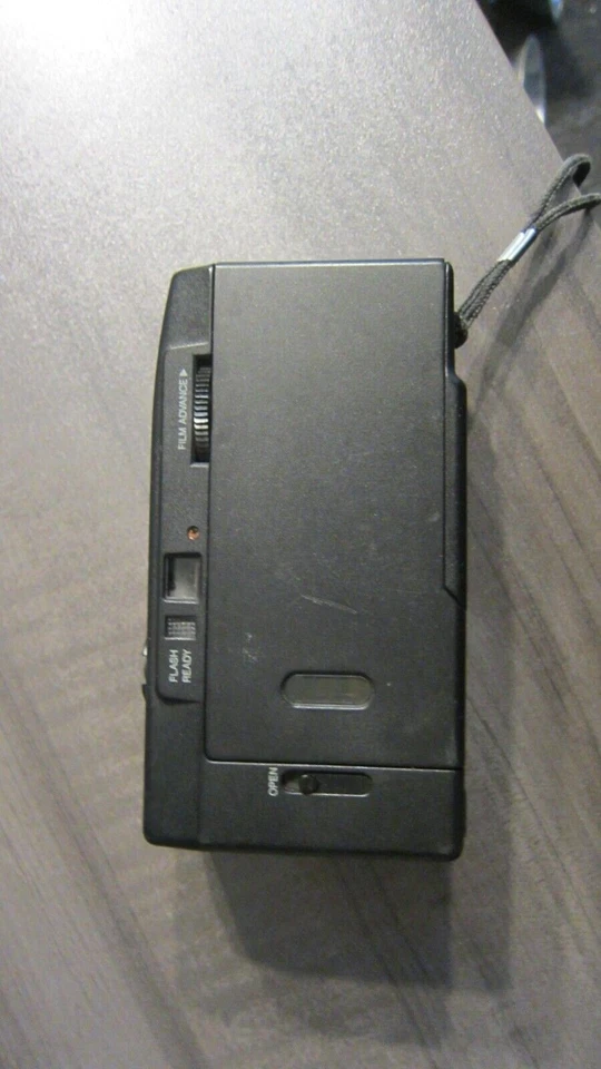 Kodak S100 EF S Series 35MM Film Camera Point & Shoot with Flash Tested WORKING - Image 3 of 4