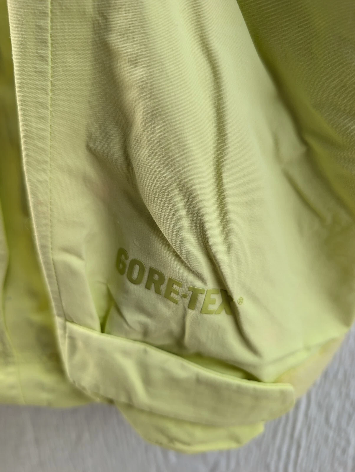 burton ak gore tex snowboard jacket