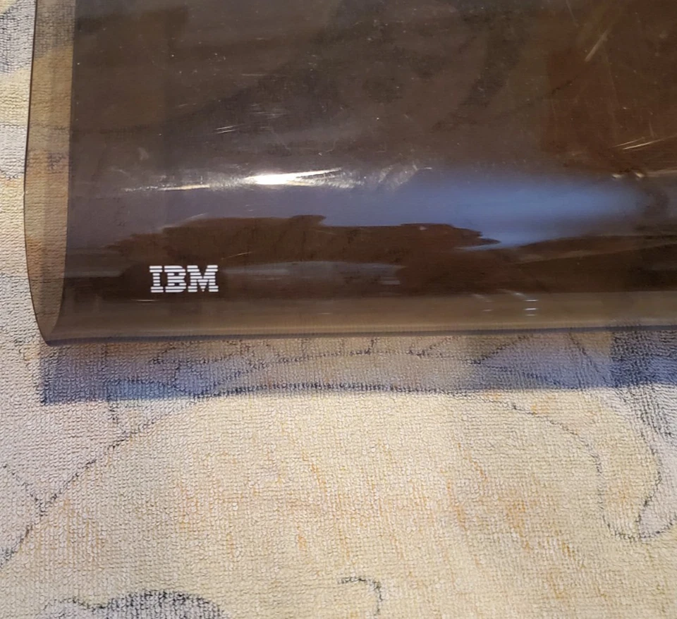 Suporte para impressora de acrílico marrom esfumaçado IBM vintage década de 1980 fabricante de equipamento original 16” x 16” - Imagem 2 de 4
