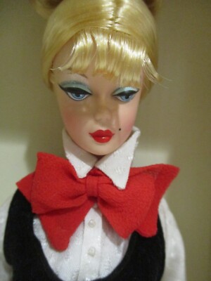 Barbie The Teacher 2005 - Silkstone Fashion Model - Robert Best - Gold Label NRFB