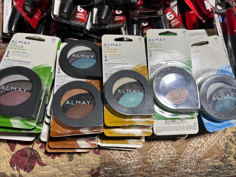 Lote de 250 piezas de maquillaje cosmético mixto al por mayor Revlon Maybelline Almay Covergir Foto 2 de 4