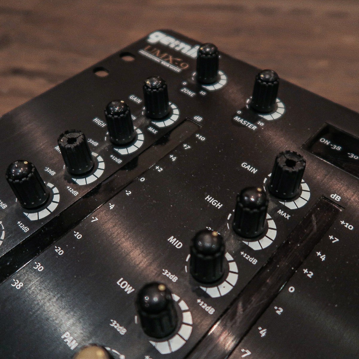 Gemini UMX-9 DJ Mixer Simple Mix Audio Output GRUN SOUND | eBay