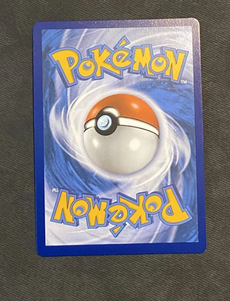 Lugia V (Alternate Full Art) 186/195 Swsh12: Sword & Shield - Silver Tempest - Image 2 of 2