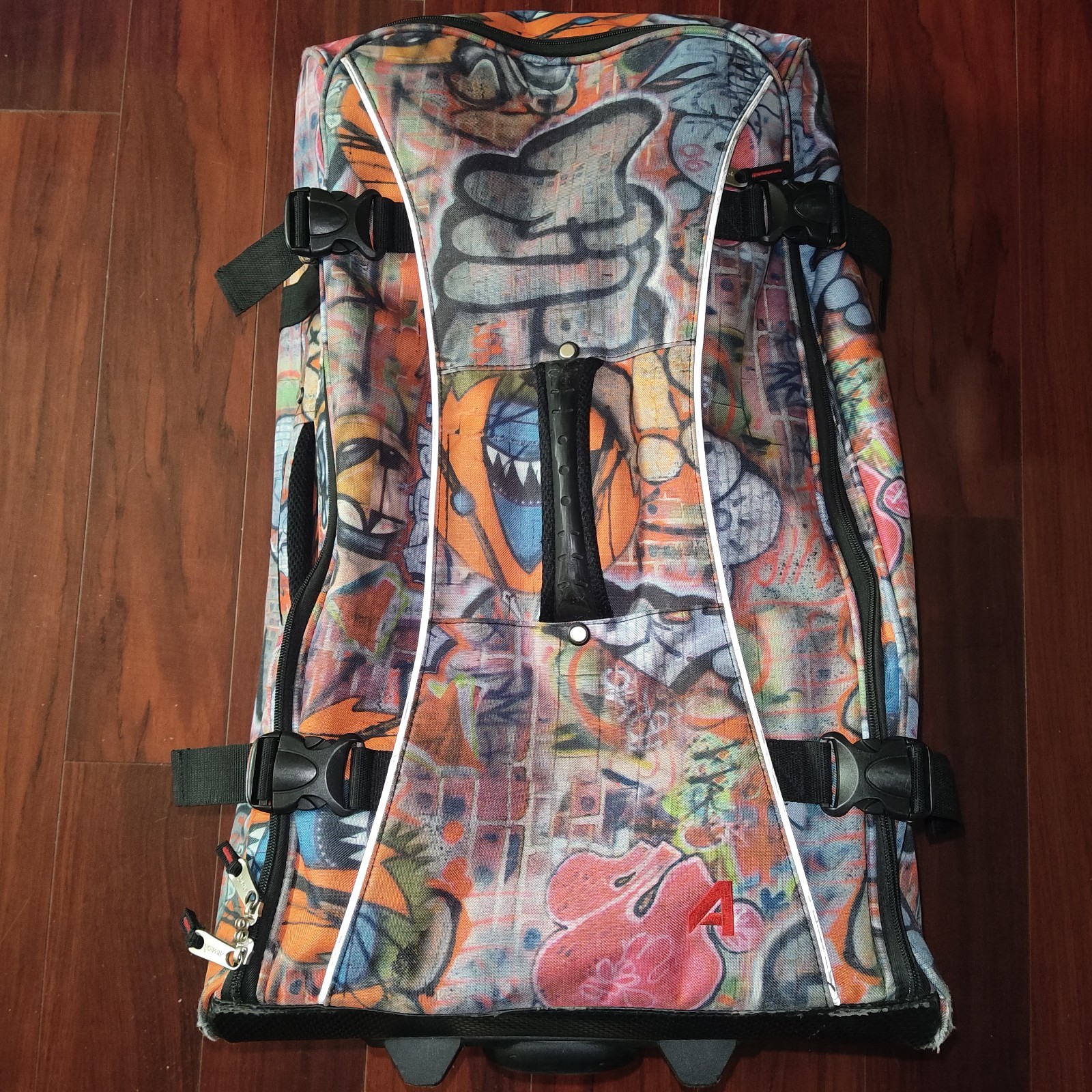 Graffiti Bag  29&rdquo; Flawed Read