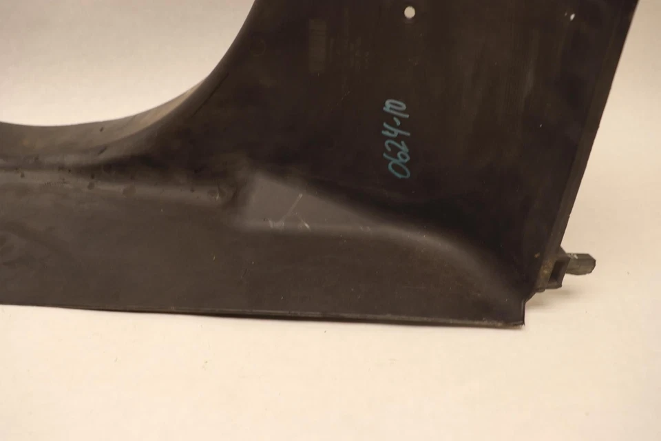 Chevy Silverado 2500 HD 2011-2019 6,0 L motor ventilador de refrigeración cubierta inferior OEM Foto 3 de 4