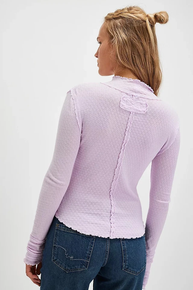 Free People We The Free Sara Pointelle Turtleneck Orchid Lilac Medium NWT $48 - Image 4 of 4