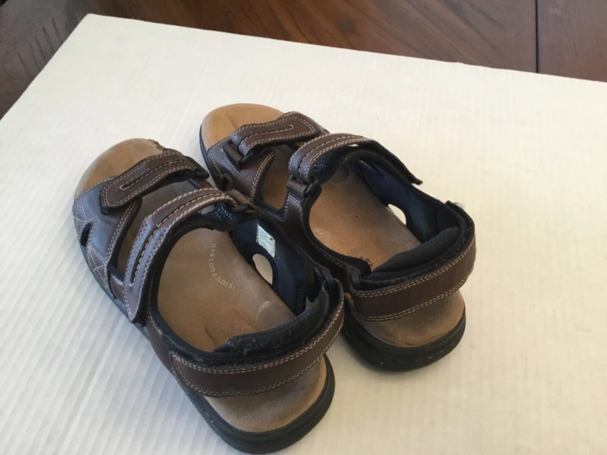 Dockers memory foam sandals 2025