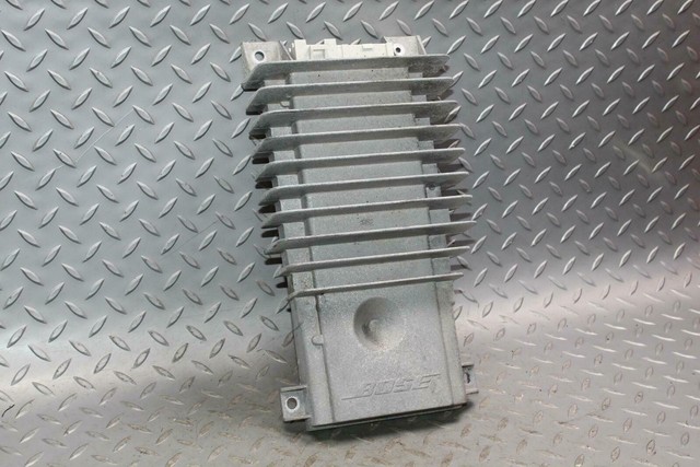 hummer h2 bose sound system