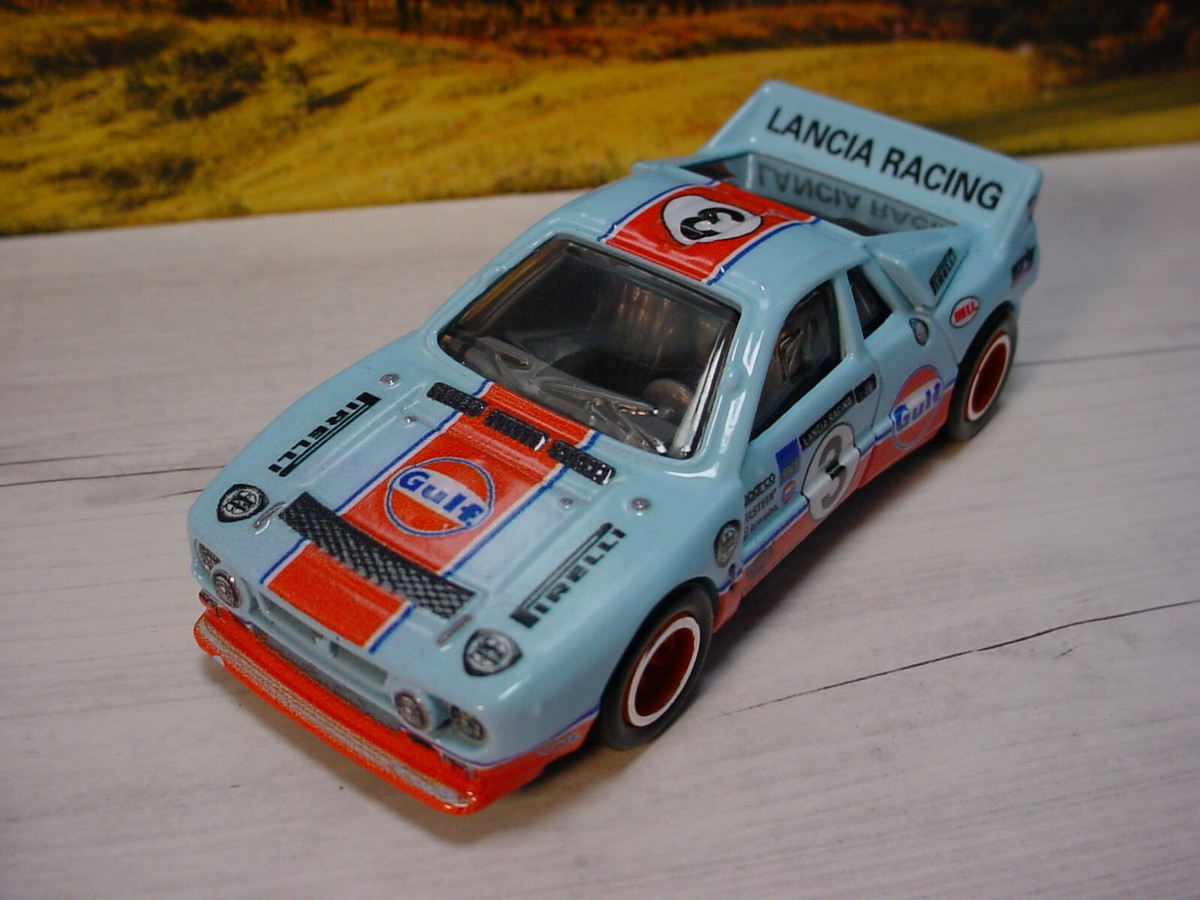 ホットウィール プレミアム Gulf HOT WHEELS Premium Real Rider Gulf Racing Set Of 5 – J Toys