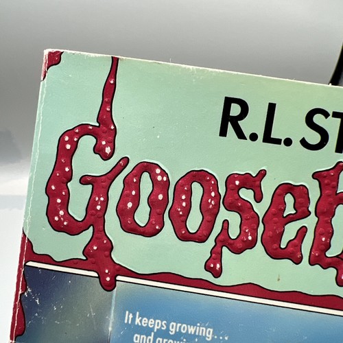 My Hairiest Adventure Goosebumps Book #26 R.L. Stine Vintage 90s Paperback - Picture 2 of 17