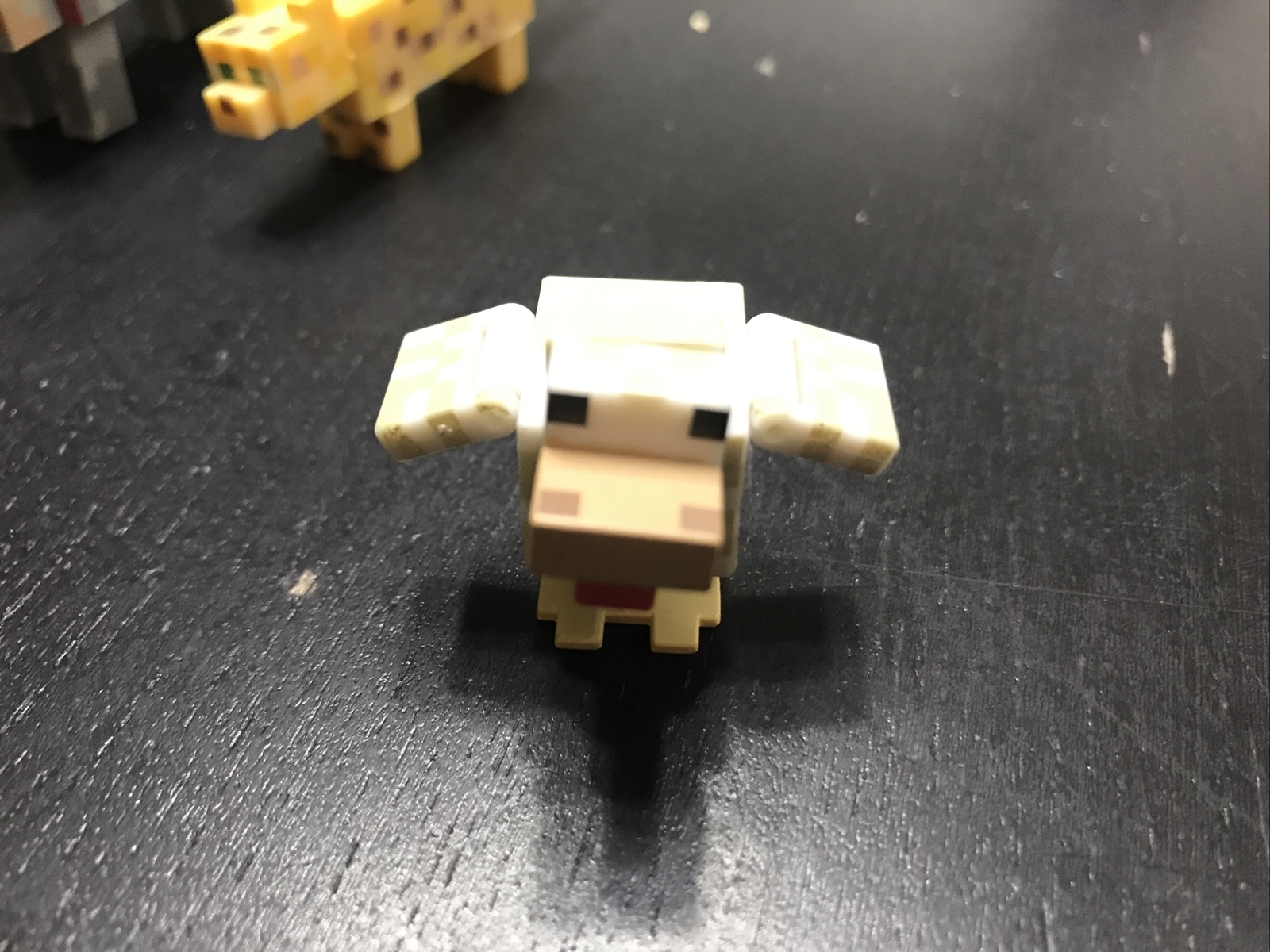 Minecraft Animal Figure Lot-(6)Wolf, Brown Cow, Sheep, Ocelot, Pig, And Chicken