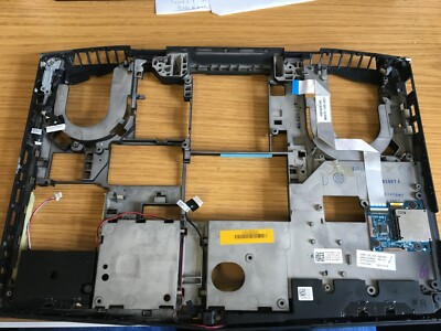 Dell Alienware 17 R1 Gehäuse Case Bottom Base 0GXRRC GXRRC (A1)