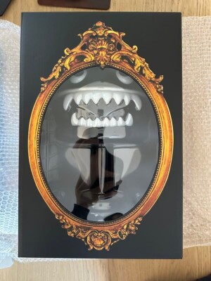 Undercover Hamburger Room Lamp Medicom Toy Collection black Undercover Hamburger Room Lamp Medicom Toy Collection black