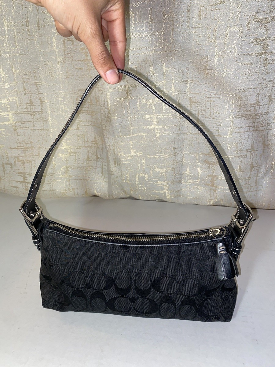 Coach Baguette Hampton Semi Demi Bag 【公式通販】