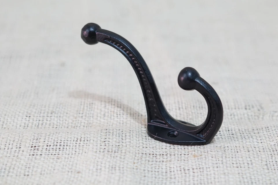 6 Ganchos para Abrigo Estilo Escolar Negro Hierro Fundido Sombrero Gancho Pasillo Árbol Bellota Gancho Foto 3 de 4