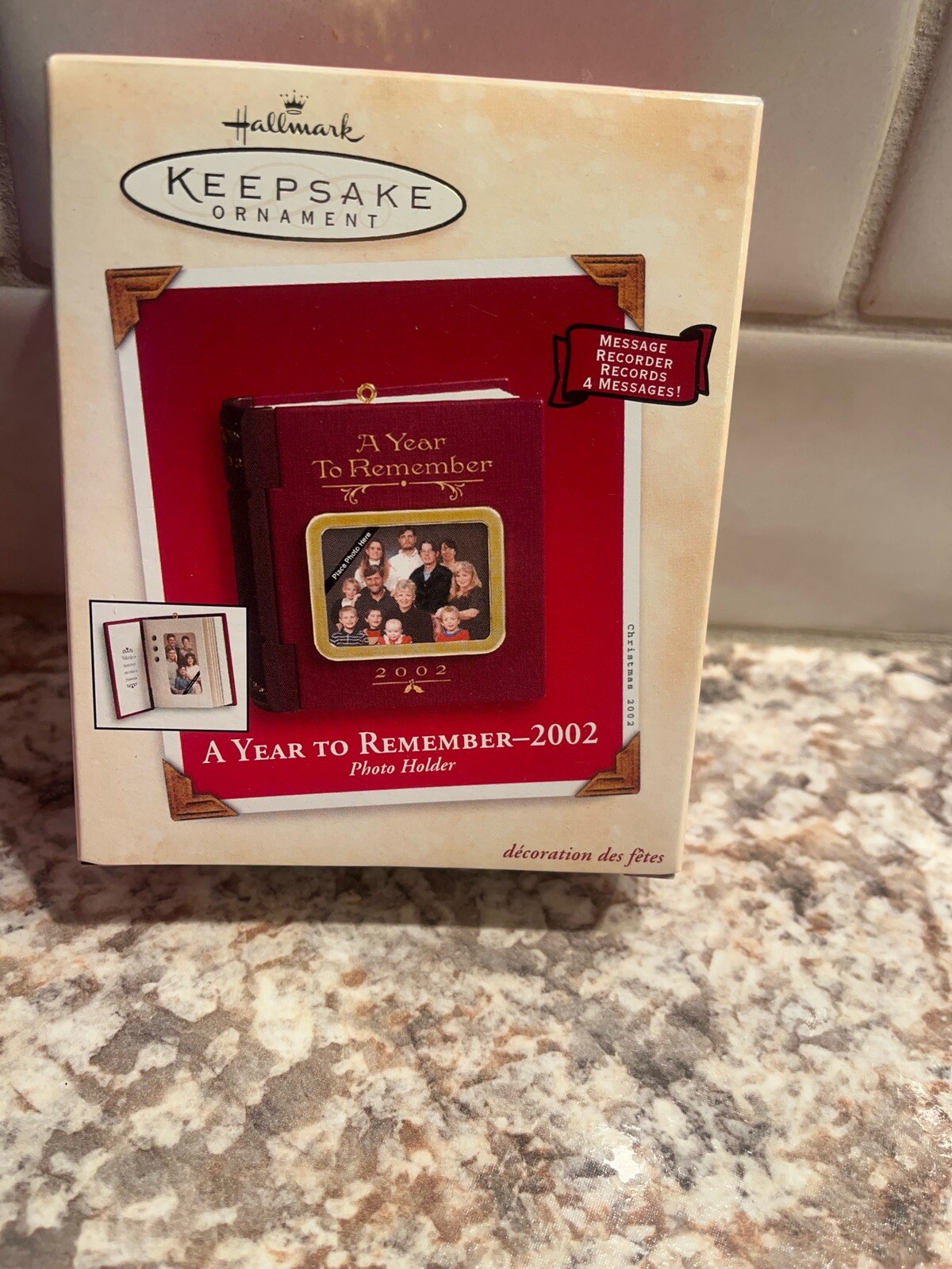 Hallmark 2002 Recordable Photo Holder Christmas Ornament A Year To Remember  