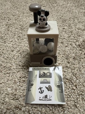 Disney Doorables Squishalots Claw Machine Steamboat Mickey Mouse Ultra Rare