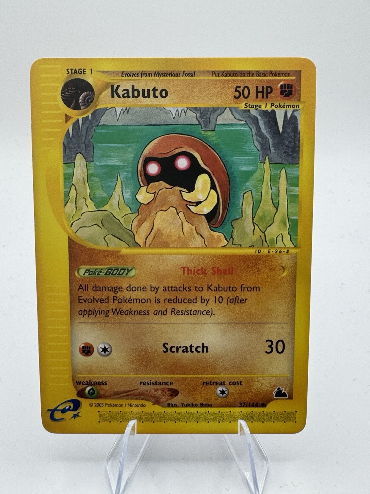 Kabuto 37/144 Skyridge Regular