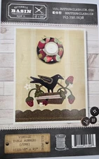 VINTAGE TABLE RUNNERS JUNE Primitive Wool Applique Pattern by Buttermilk Basin