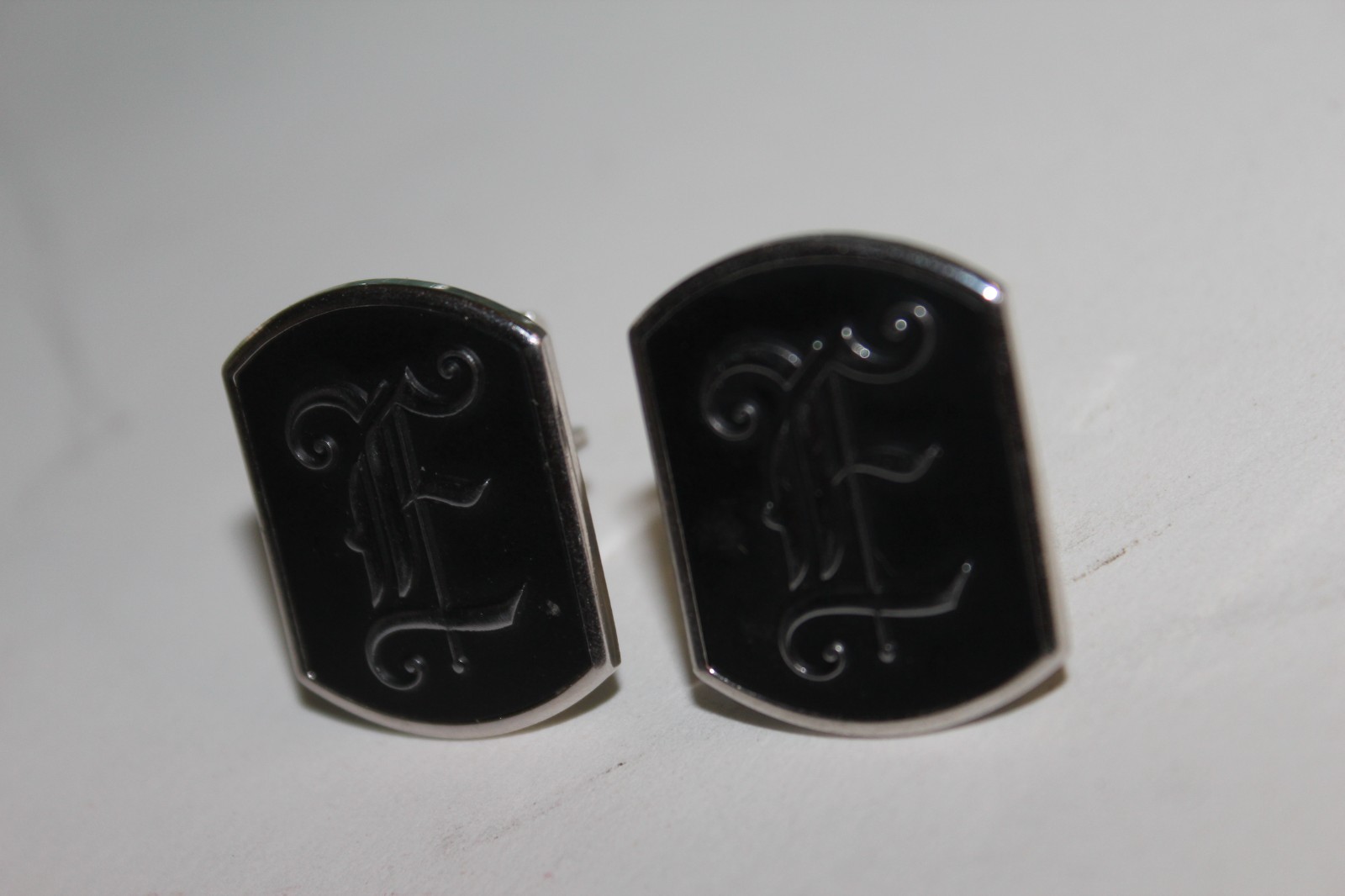 Swank Monogram E Cufflinks - image 3