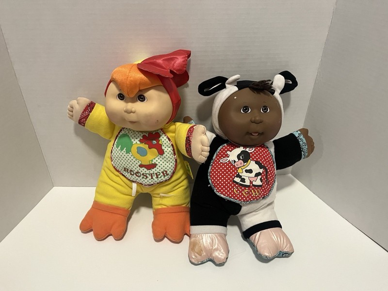 Vintage cabbage patch talking farm babies