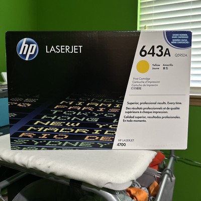 GENUINE HP Q5952A 643A Yellow Toner Cartridge Color LaserJet 4700dn  2N16140#1
