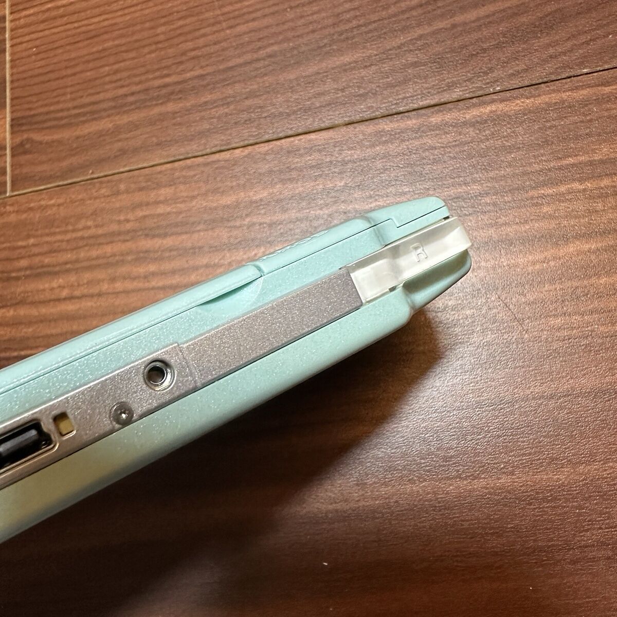 Sony PSP 2000 Launch Edition 64MB Mint Green Handheld System Sony PSP 2000 Launch Edition 64MB Mint Green Handheld System