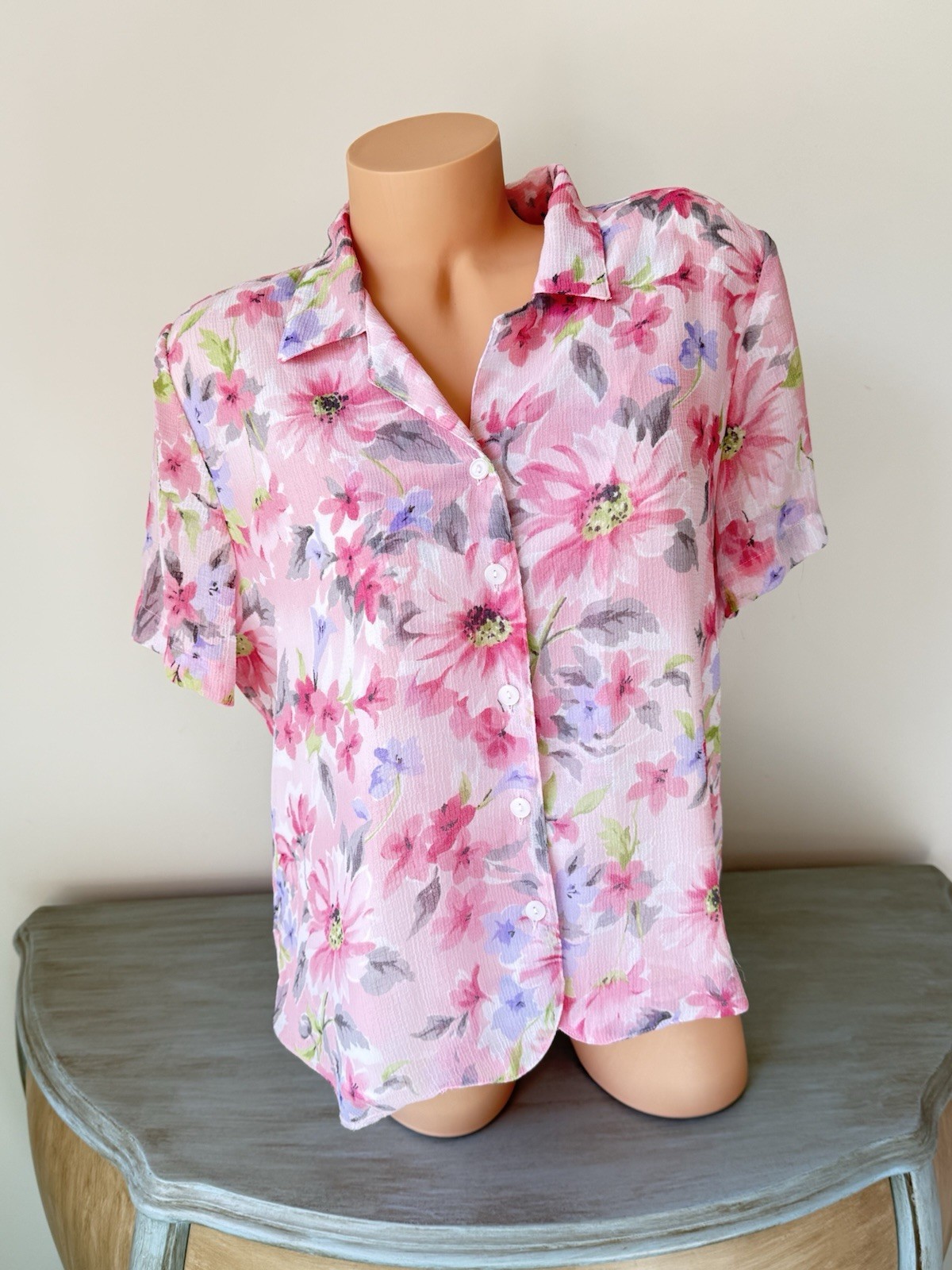 Alfred Dunner Women’s Size PL Blouse Top Pink Floral Buttons Short Sleeve Lined