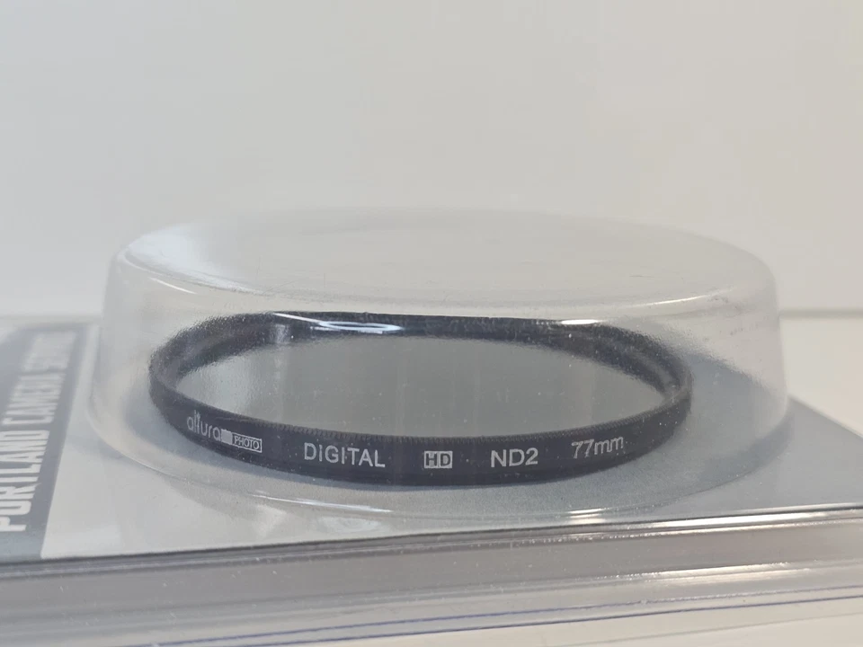 Altura Digital HD ND2 77mm Camera Lense - Image 2 of 2