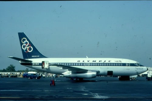 U-143  SX-BCA OLYMPIC B737-200 ORIGINAL KODAK   SLIDE