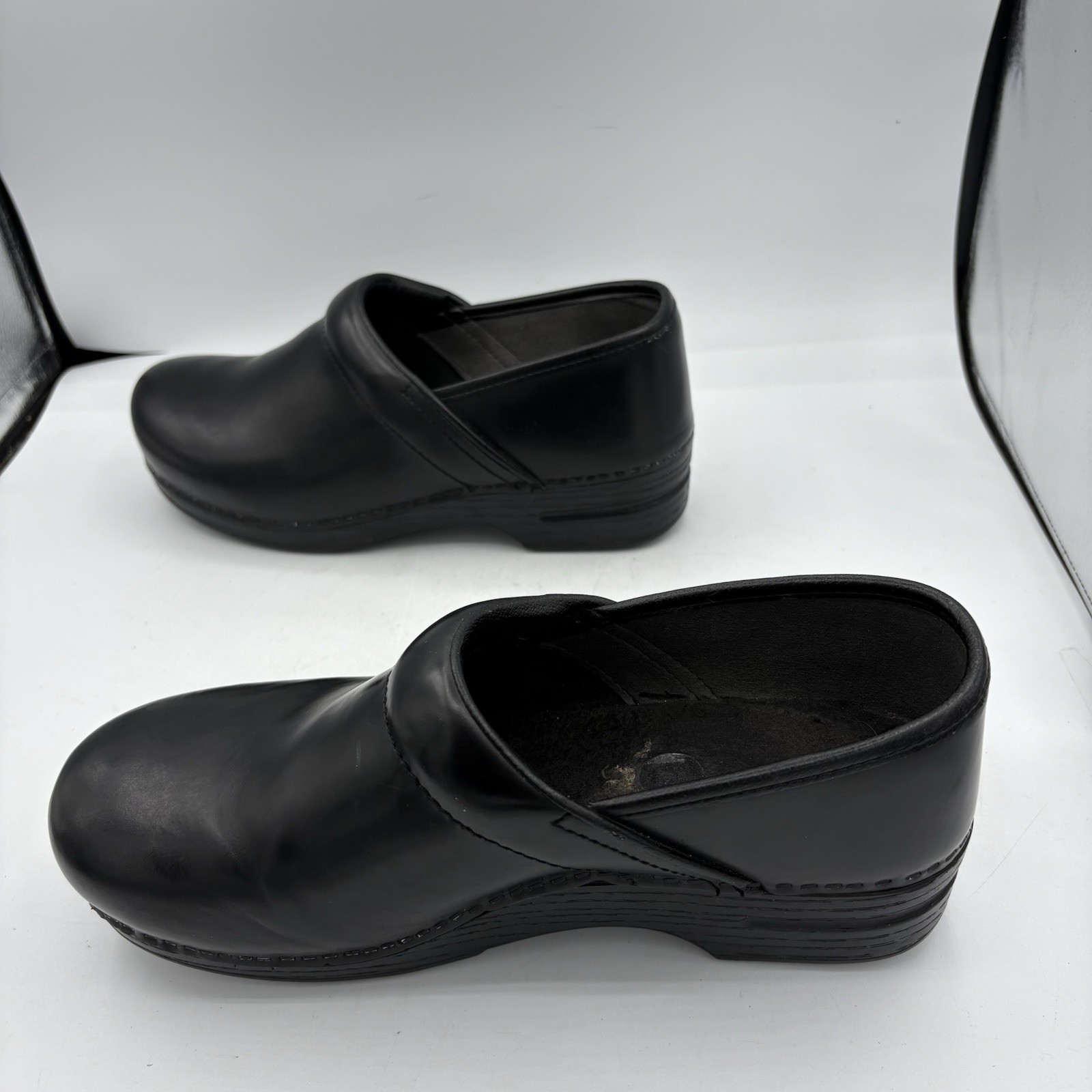 Dansko Shoes Clogs Women Size 11 EU 43 Black Slip On Pro Nursing Comfort