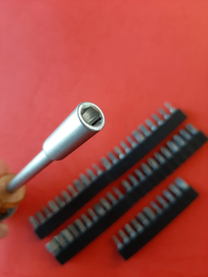 NEW DEWALT 1/4" Hex Driver Screwdriver Bit Set Allen Phillips Flat Torx 56-Piece - Image 3 of 4