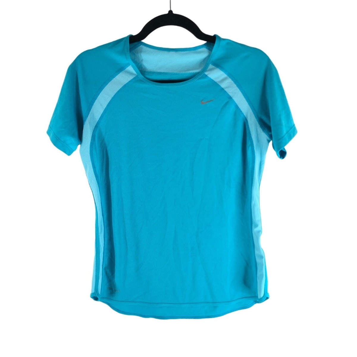 turquoise nike shirt