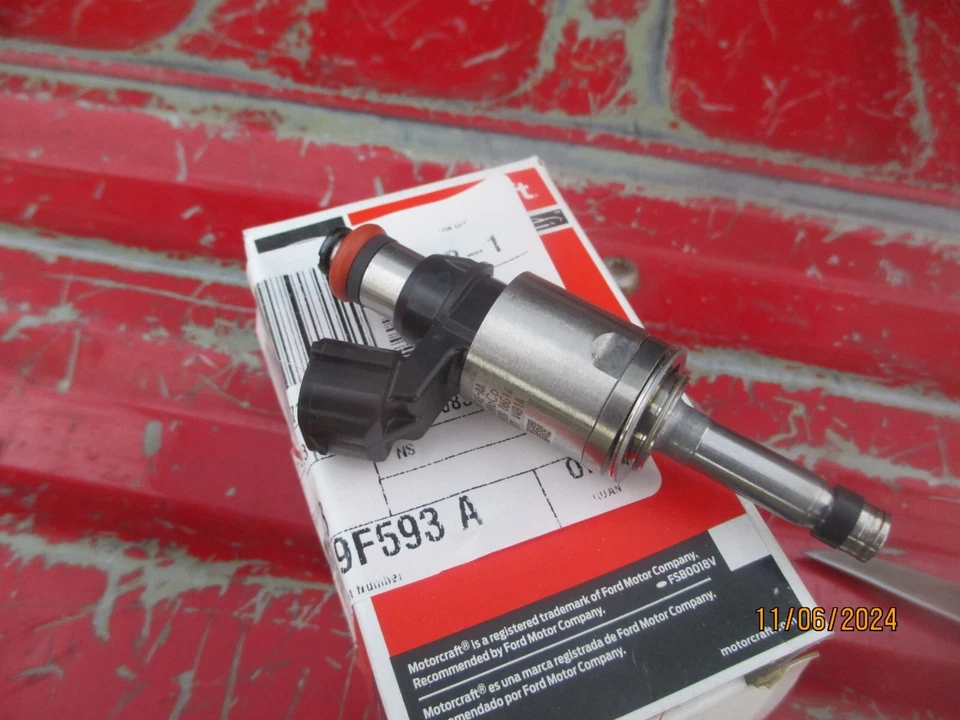 Nuevo conjunto de inyector de combustible Ford Lincoln Continental 2015-2020 FT4Z-9F593-A Foto 2 de 4