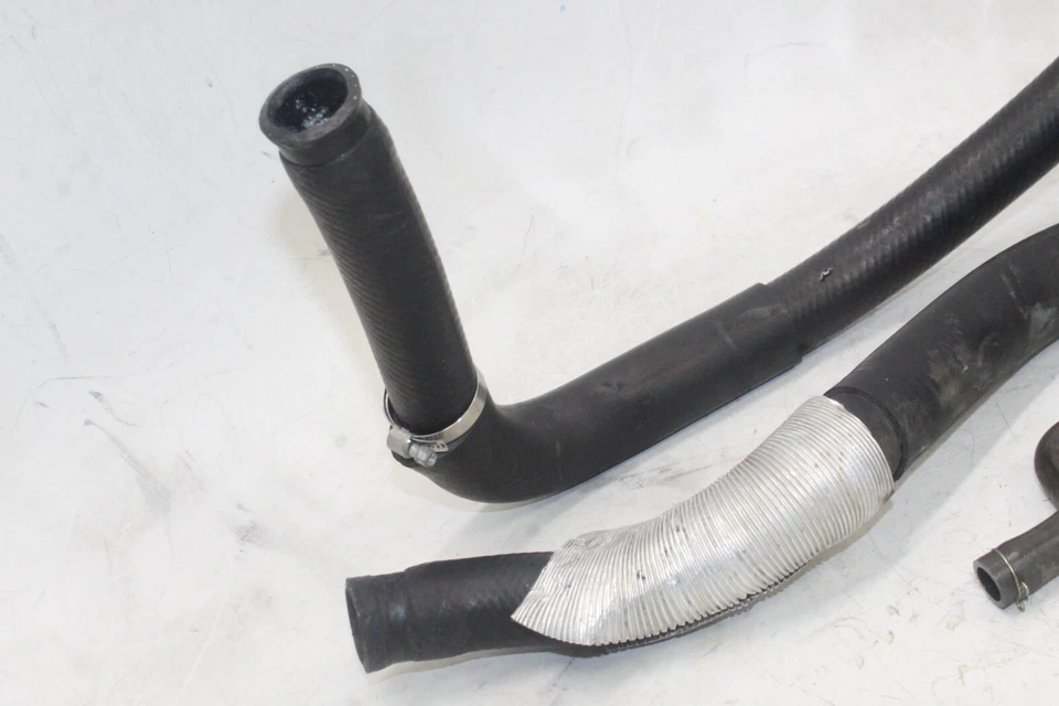 2001 SUZUKI HAYABUSA GSX1300R OEM ШЛАНГ С ДРУГИМИ РАЗЛИЧНЫМИ ШЛАНГАМИ - Изображение 2 из 4