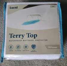 One Lucid Premium Waterproof Allergen Barrier Mattress Protector Twin size