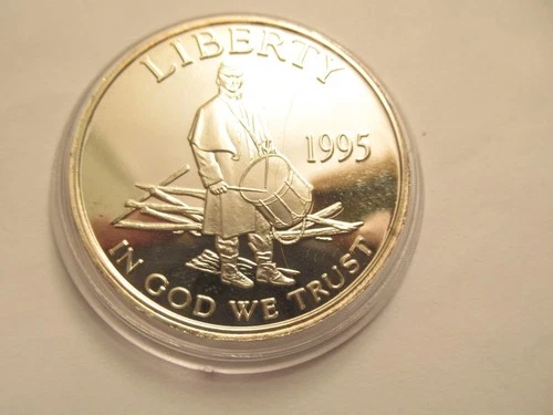 1 oz .999 silver round, looks like US Civil War Commemorative