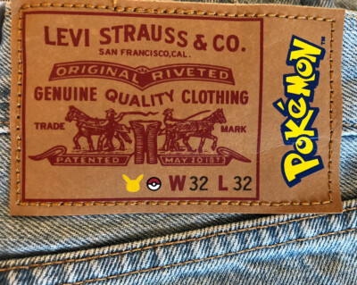 Levi's x Pokemon 551 Z AUTHENTIC STRAIGHT Jeans Denim Light Wash