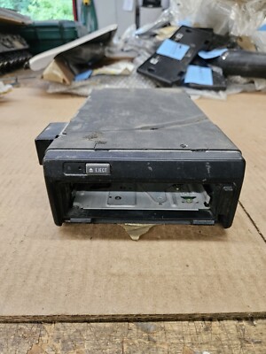 jp1997-00　PC Nissan 300ZX 1987-1988 OEM AC Compressor HITACHI MJS170 PART