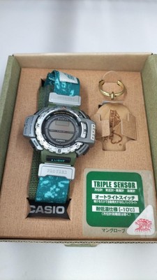 CASIO PRT-40 FSC collaboration quartz analog watch green silver black with box