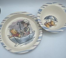 Plato y cuenco de melamina vintage Winnie the Pooh Christopher Robinson en un barco